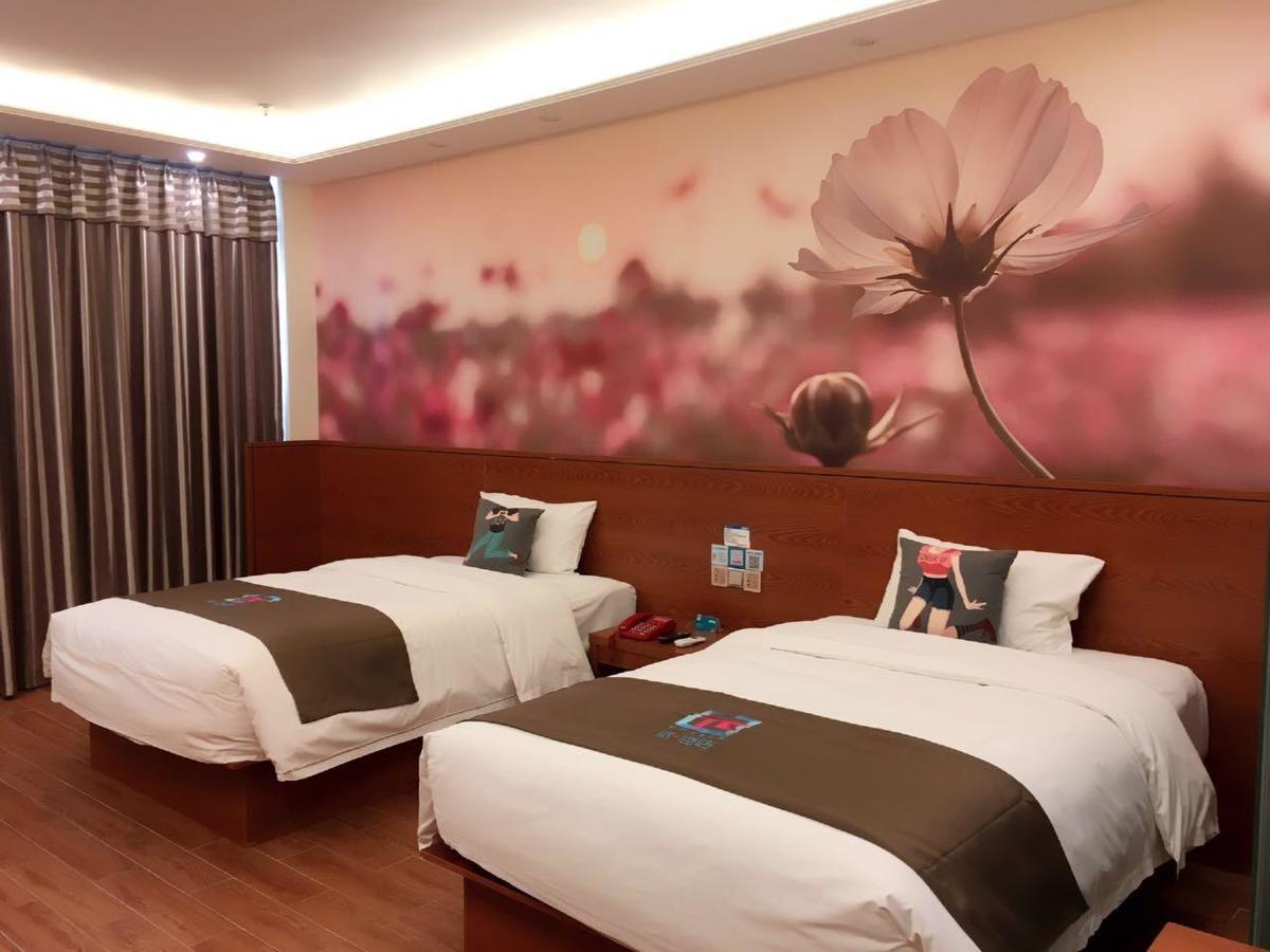 Pai Hotel Chongqing Qijiang Bus Station Exterior photo